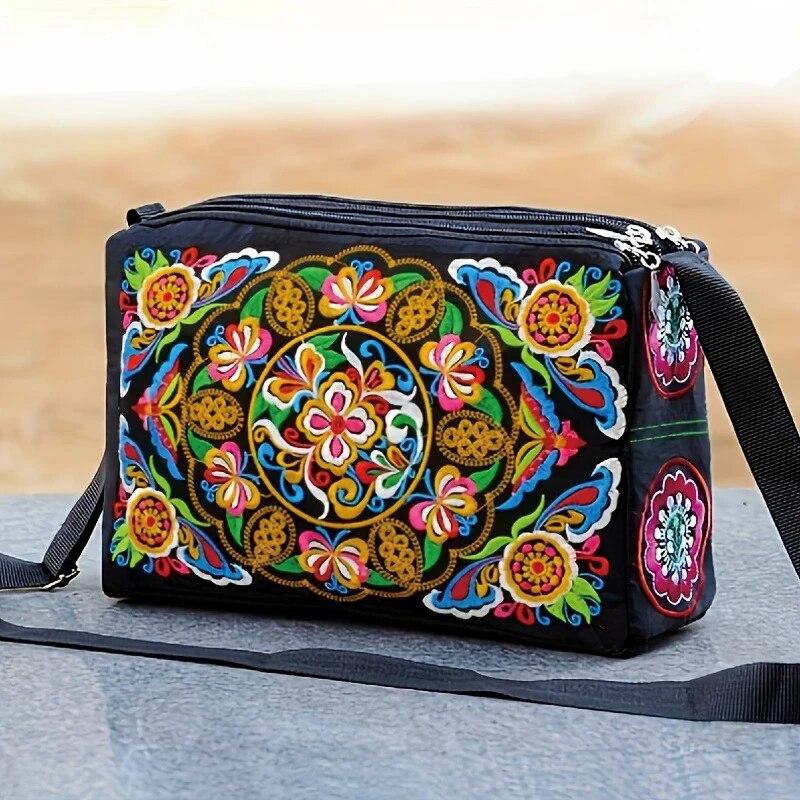 Travel Accessories Luxury - ผู้หญิงปักดอกไม้ไนลอนCrossbodyกระเป๋าสุภาพสตรีขนาดใหญ่ความจุกระเป๋าเดินทางไหล่